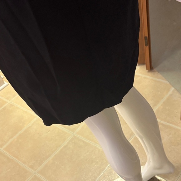 Banana Republic Elegant Black Long Sleeve Dress with Gold Zipper, size 10 - Picture 7 of 10